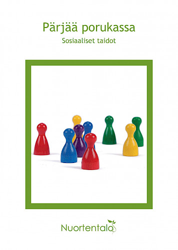 Pärjää porukassa - sosiaaliset taidot -kirja